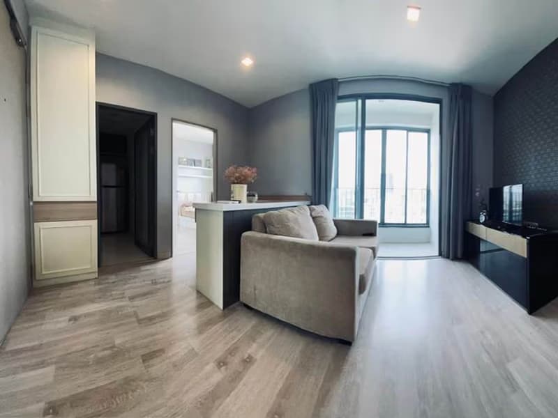 2 Bed Condo for Rent in Phra Khanong