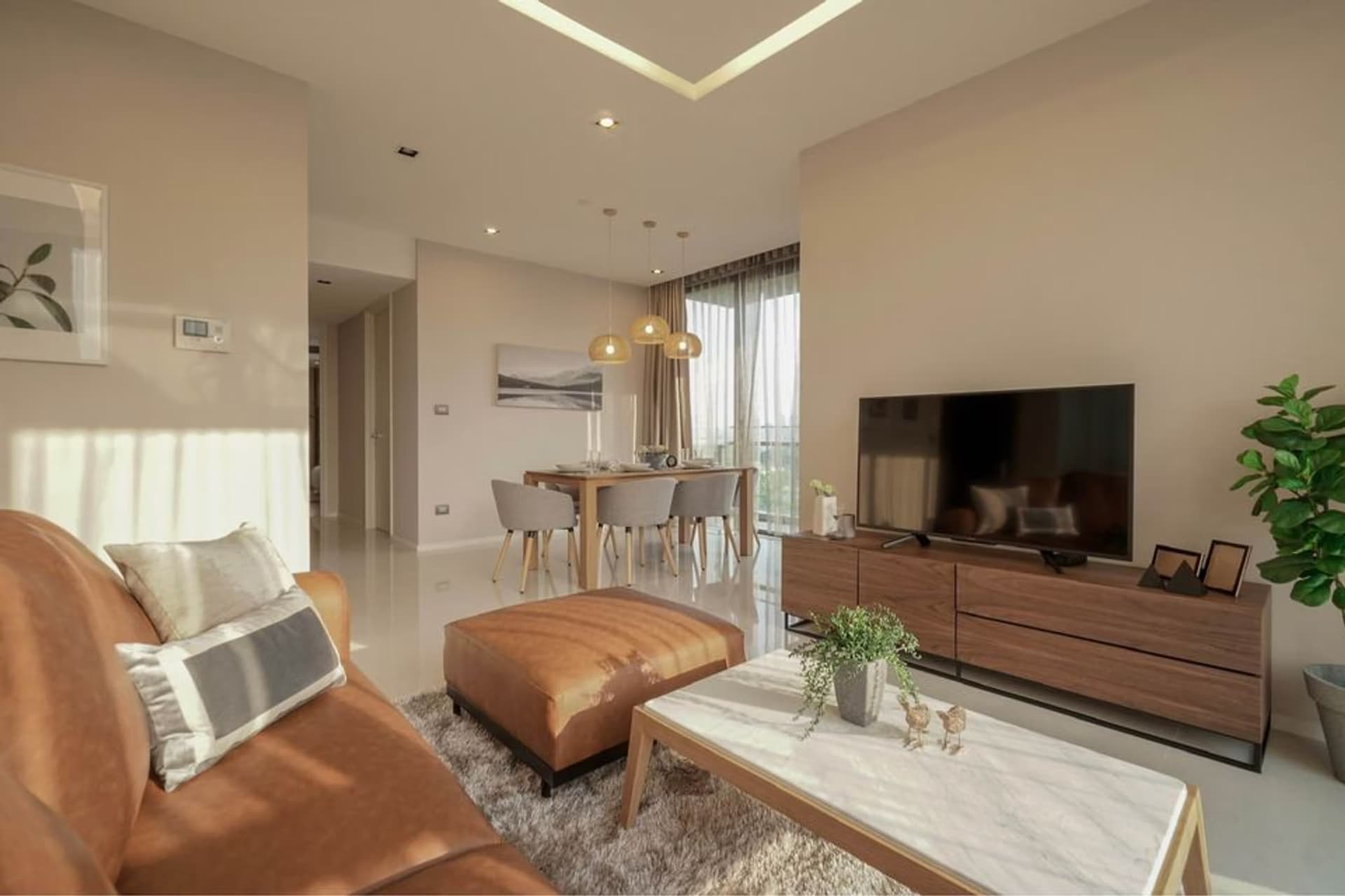 2 ห้องนอน Condo สำหรับ ขายและจำหน่าย ใกล้ Surasak BTS - Image 5