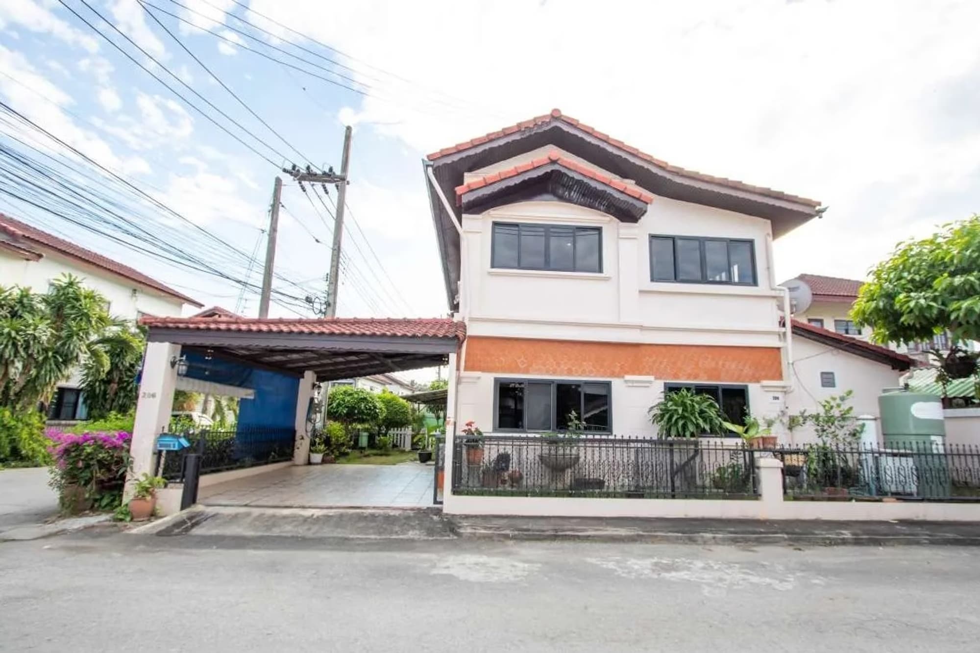 3 Bed House for Sale in Hang Dong - Image 1