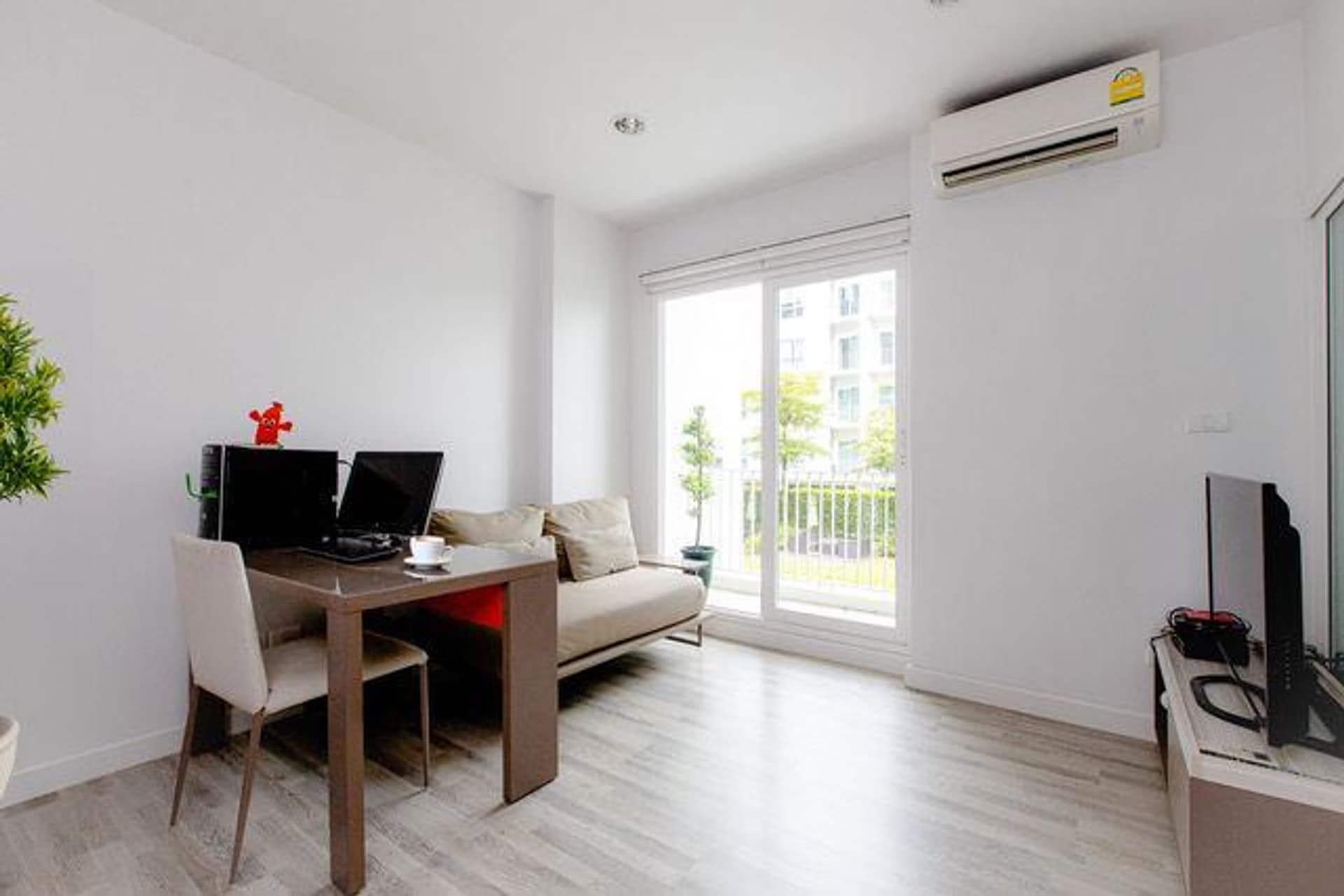 1 Bed Condo for Rent in Mueang Chiang Mai - Image 2