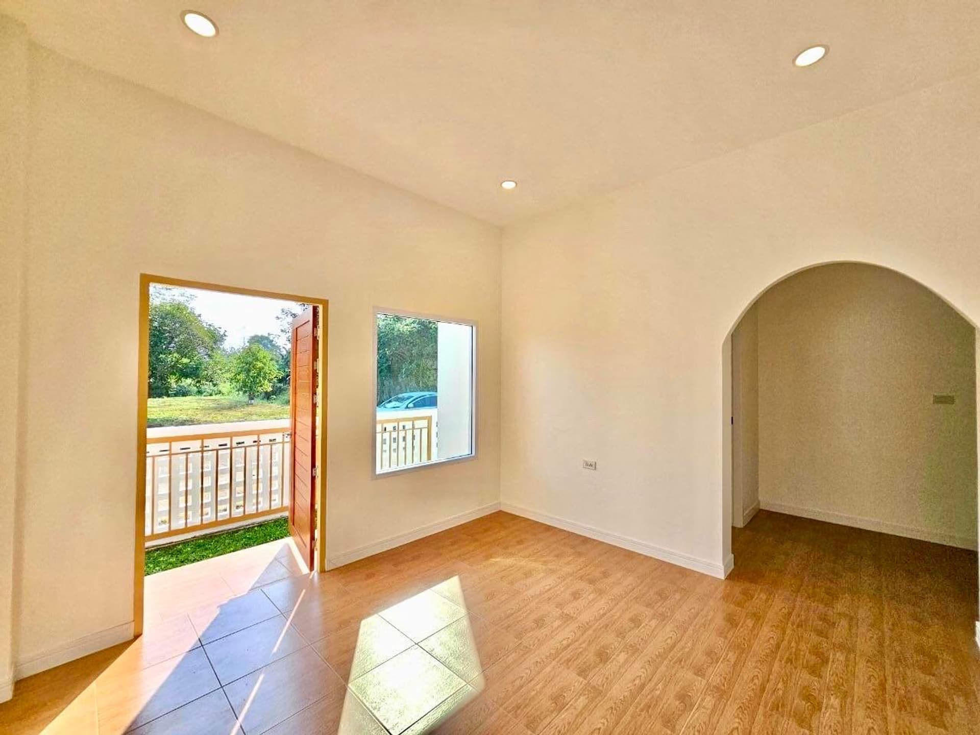 3 Bed House for Sale in Doi Saket District - Image 2