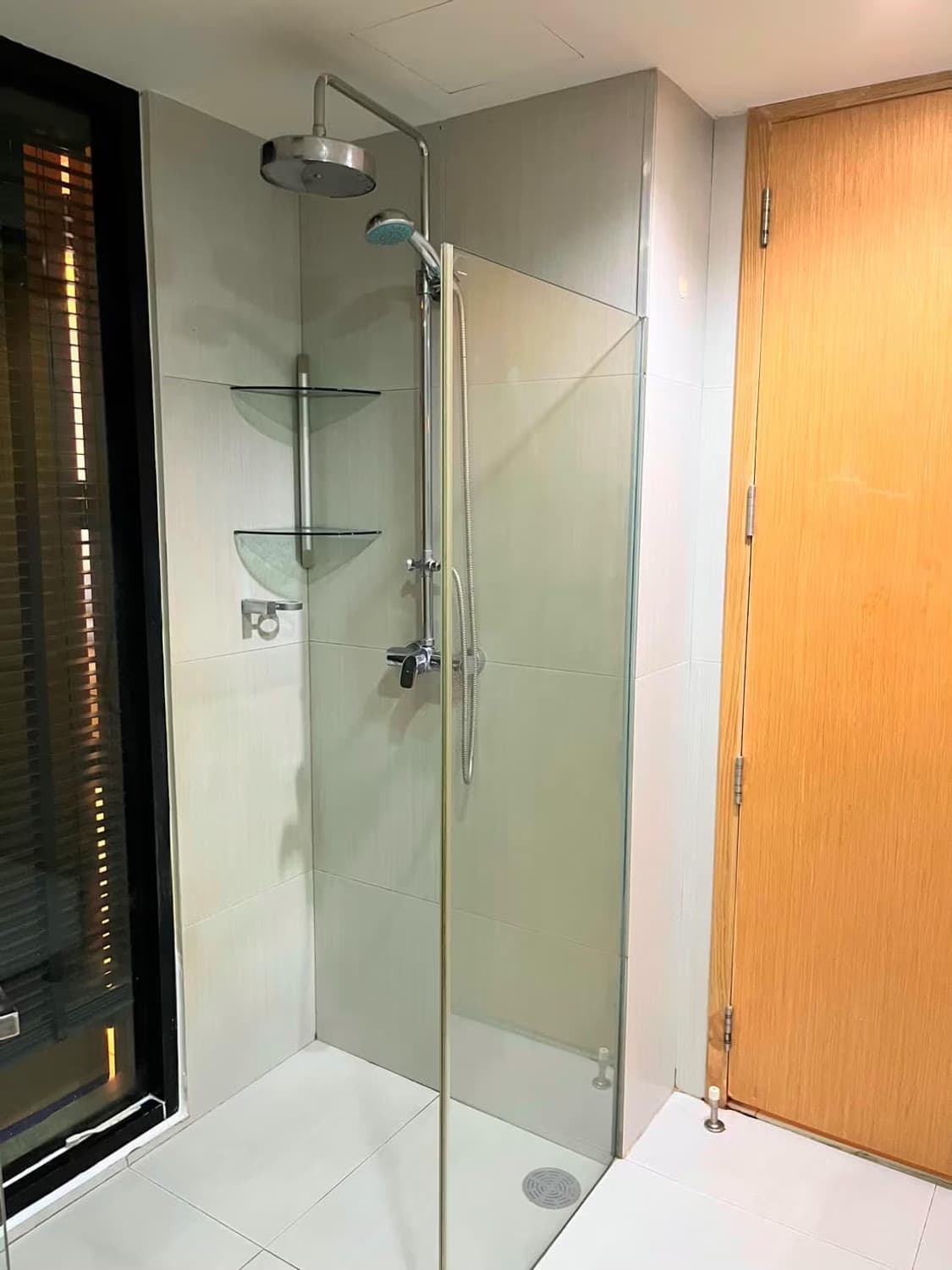 1 Bed Condo for Rent in Pathum Wan - Image 8