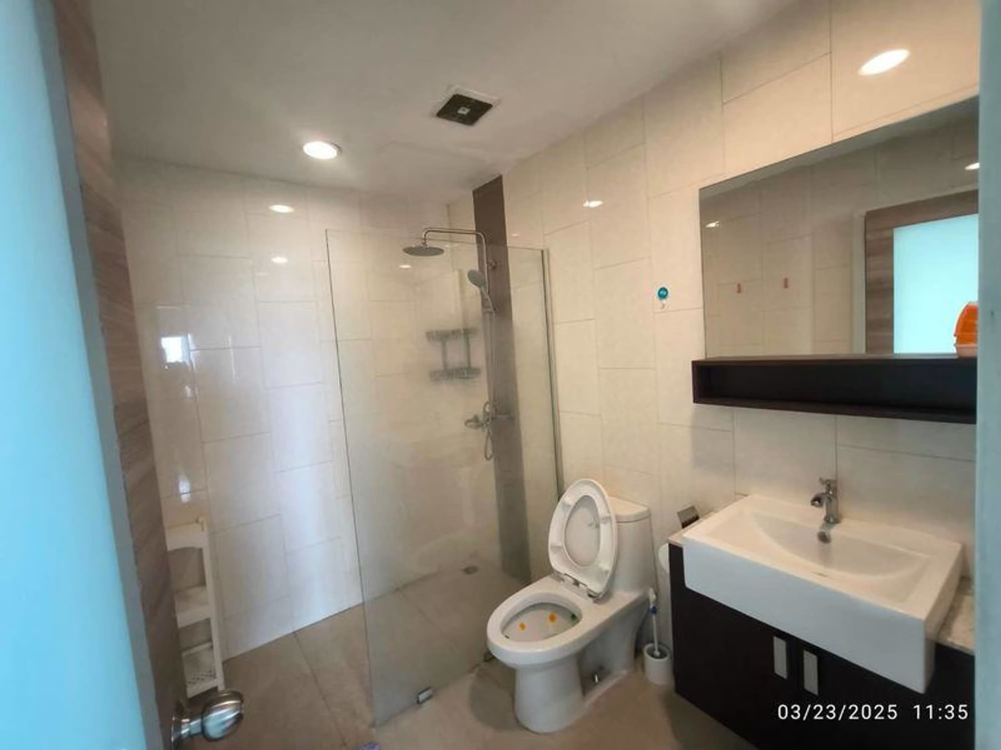 1 Bed Condo for Rent and Sale in Pathum Wan - Image 10