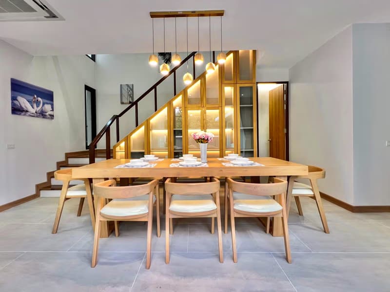 Modern Pool Villa in Wangtan