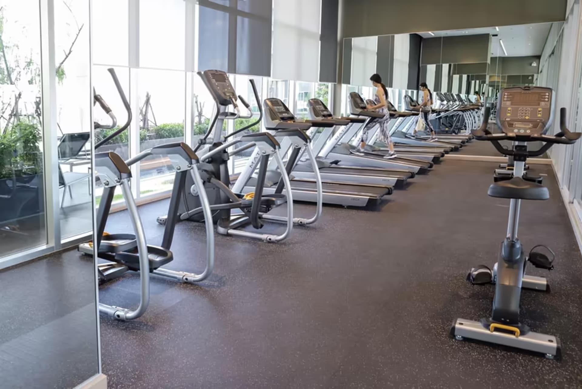 Condo for Sale at Noble Revolve Ratchada 2 - Image 33