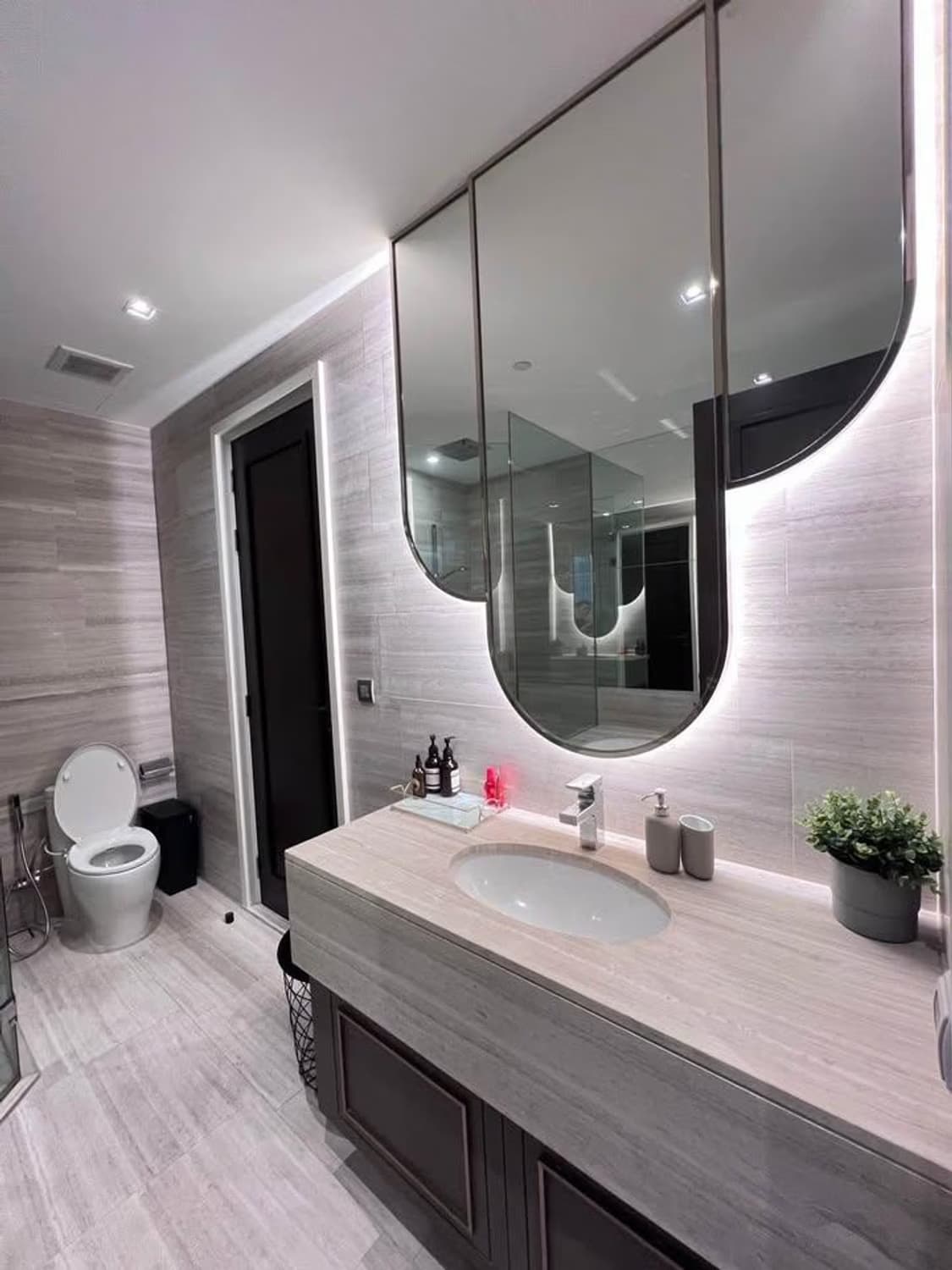 1 Bed Condo for Rent in Watthana - Image 7