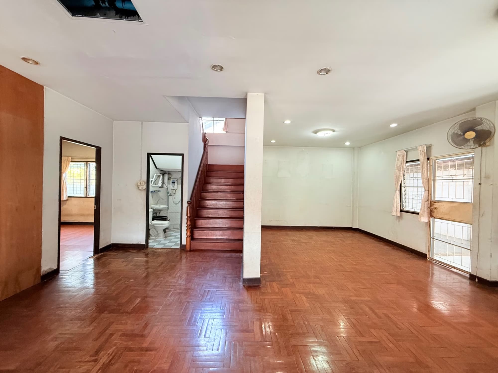 5 Bed House for Sale in San Sai - Image 5