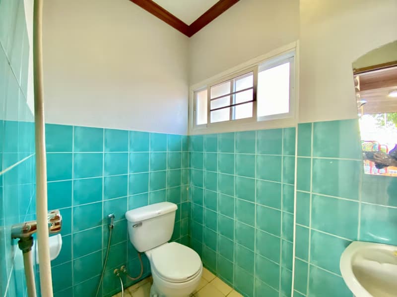 5 Bed House for Rent in Mueang Chiang Mai District