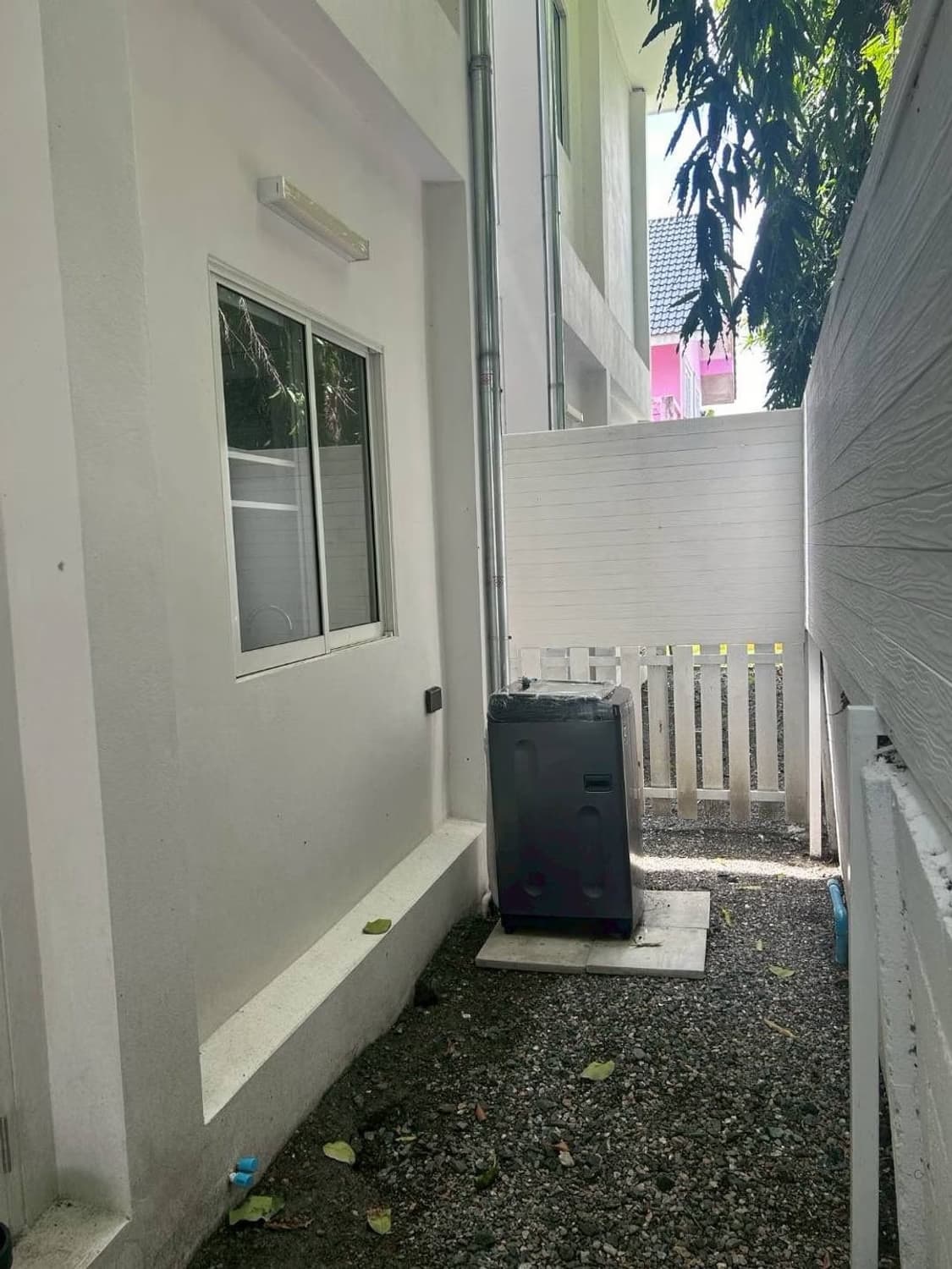 3 Bed House for Rent in Saraphi - Image 14
