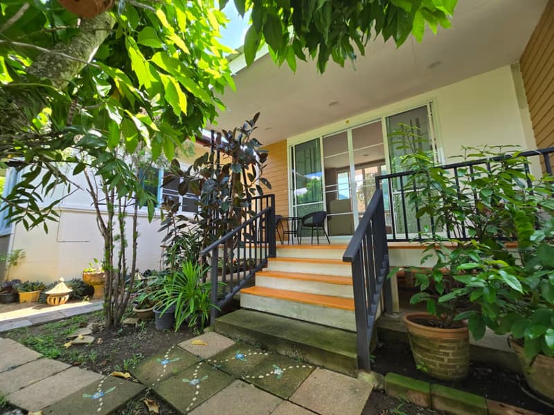 4 Bed House for Rent in Mae Rim District