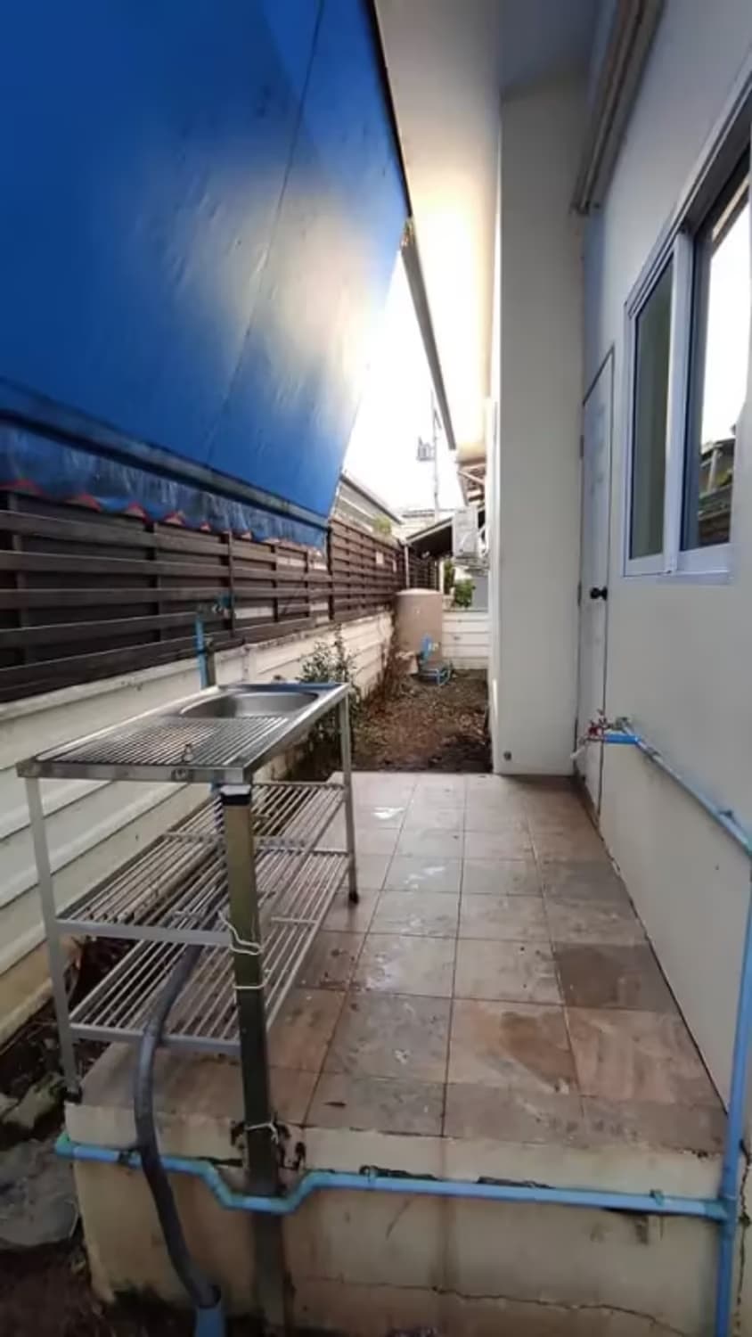 3 Bedroom House - Image 5