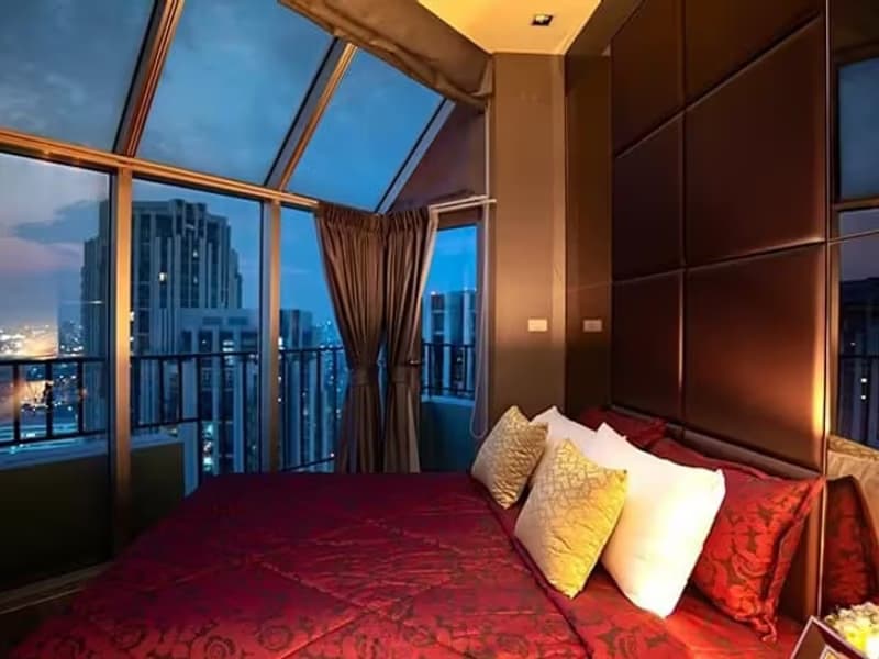 2 Bedroom Condo