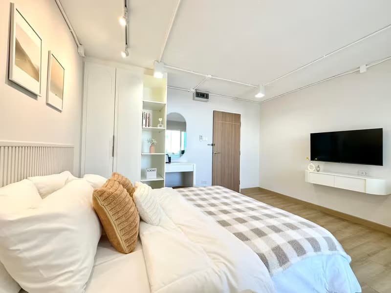 Condo for Sale at 103 Condo Soi 12