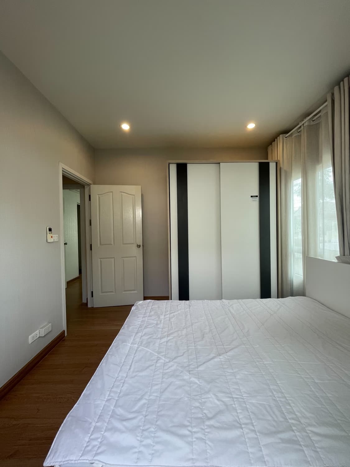 3 Bed House for Rent in Bang Phli - Image 7