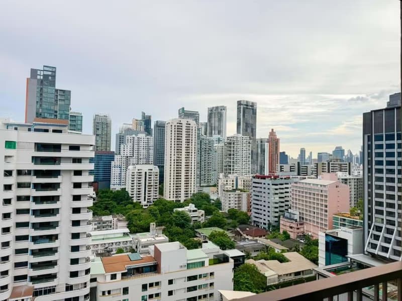 1 Bed Condo for Rent and Sale in Khlong Toei