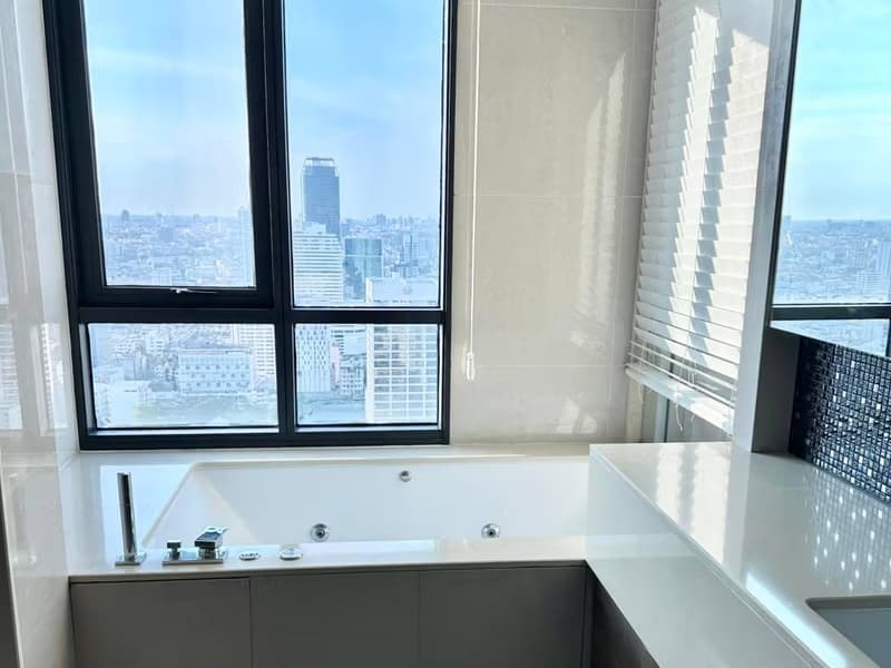3 Bed Condo for Rent in Bang Rak
