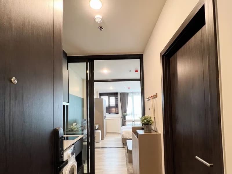 Condo for Rent at XT Huaikhwang