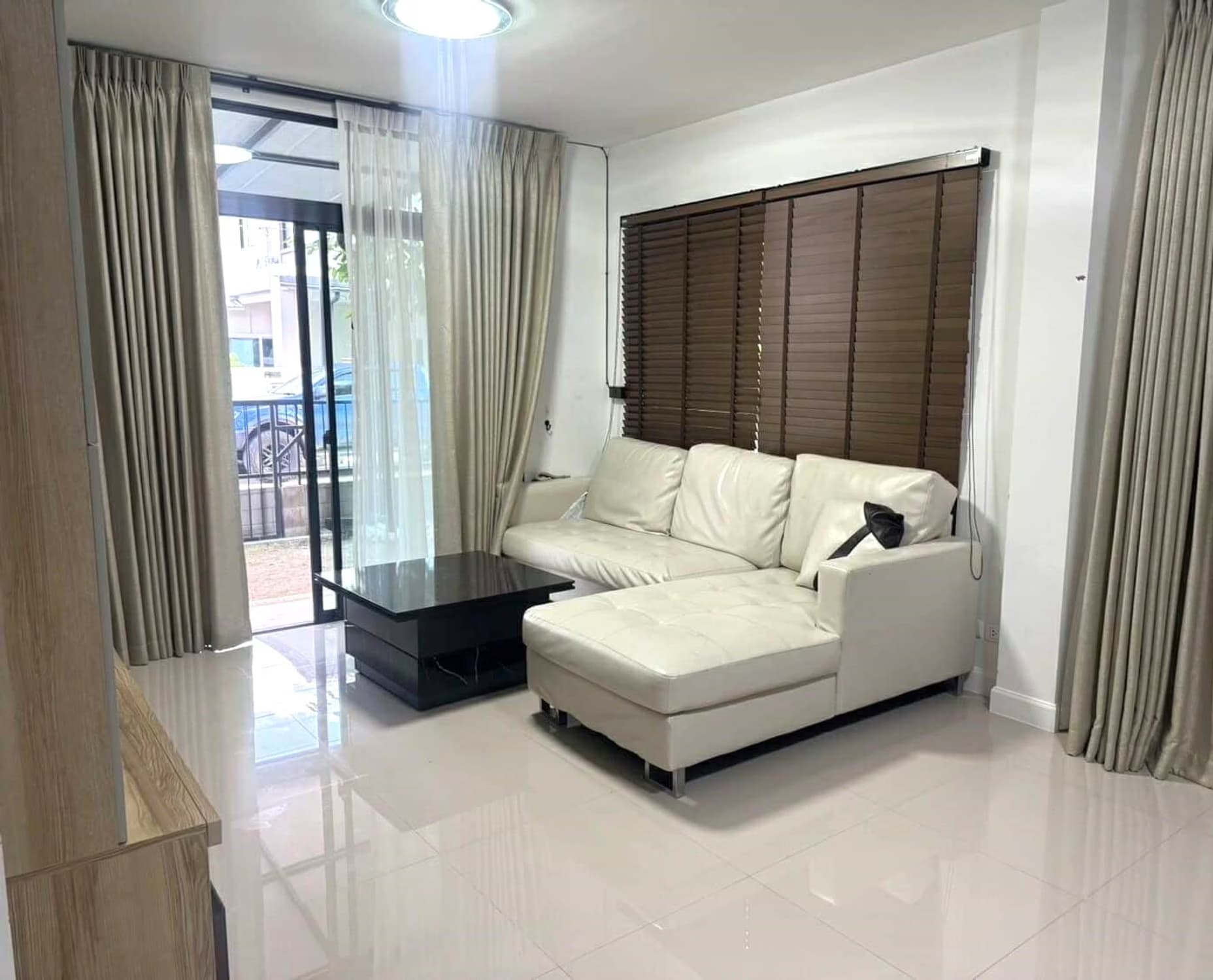 4 Bed House for Rent in Doi Saket - Image 2