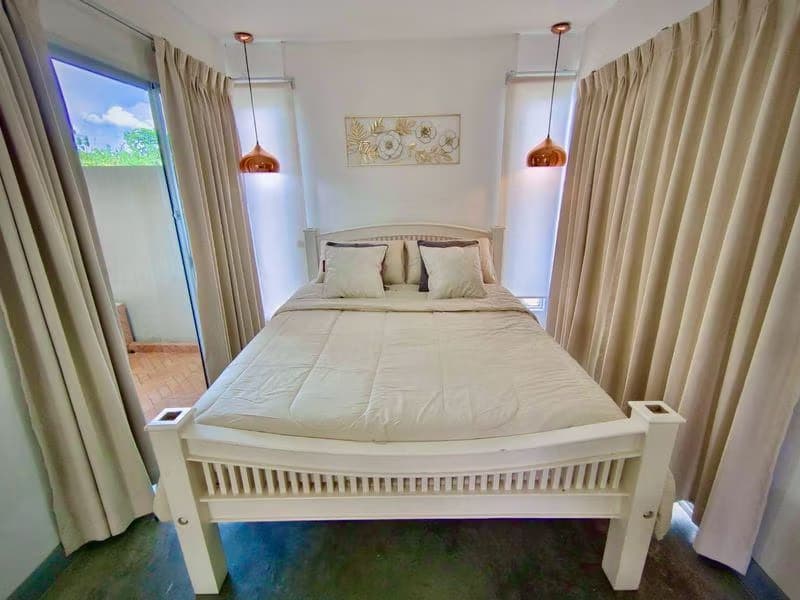 7 Bed House for Rent and Sale in Mueang Chiang Mai District