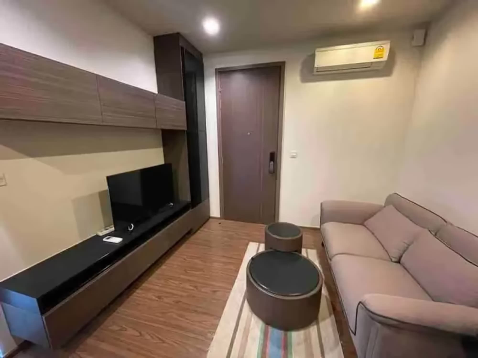 1 Bedroom Condo - Image 6