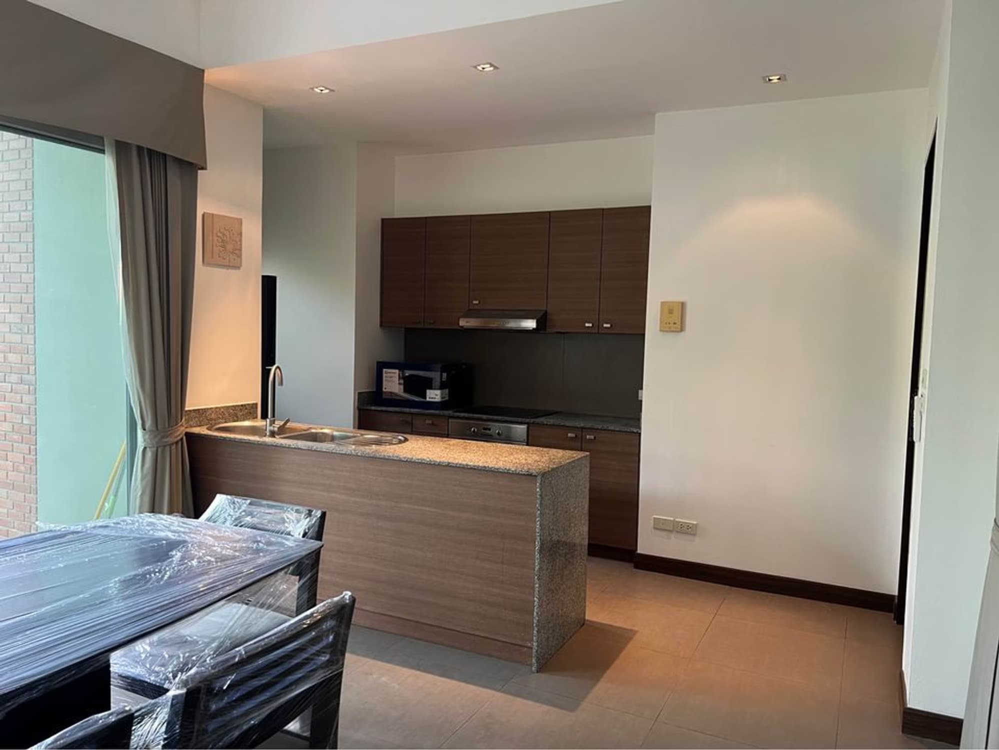2 Bed Condo for Rent and Sale  Near Ekkamai BTS - Image 3