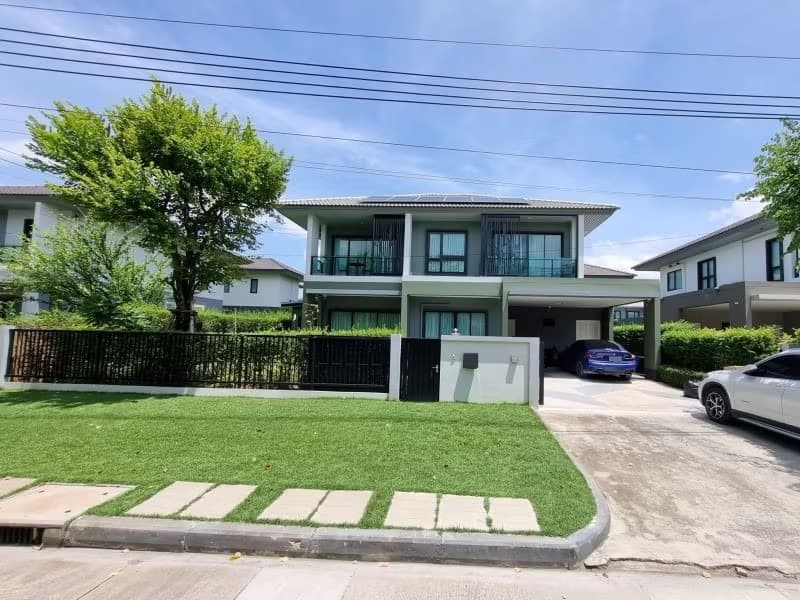 House for Sale at Burasiri Wongwaen-Onnut 