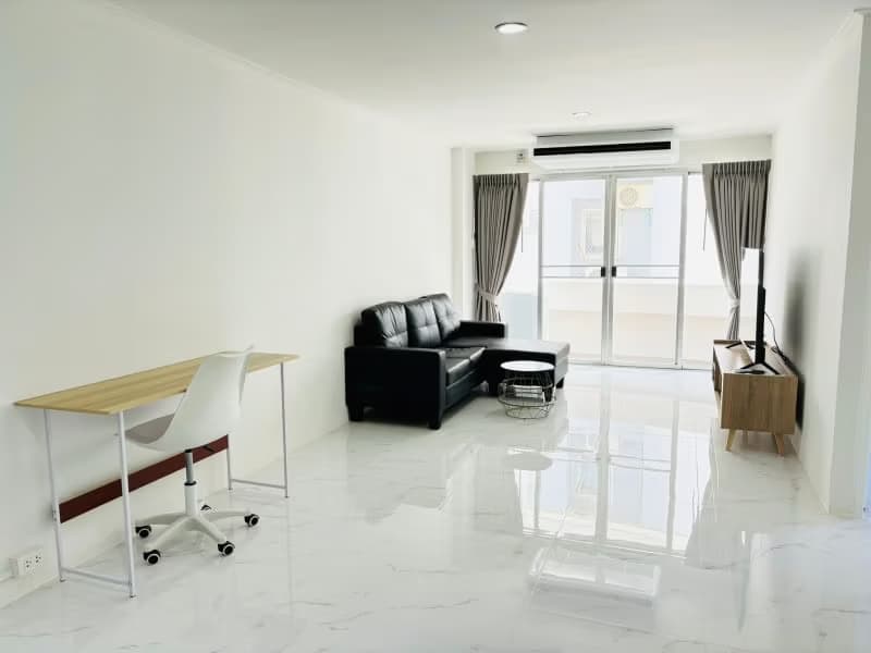 Condo for Rent at Waterford Park Rama 4