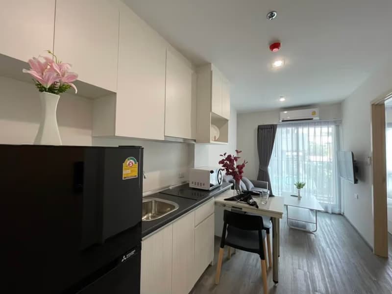 1 Bed Condo for Rent and Sale  Near Hua Mak ARL