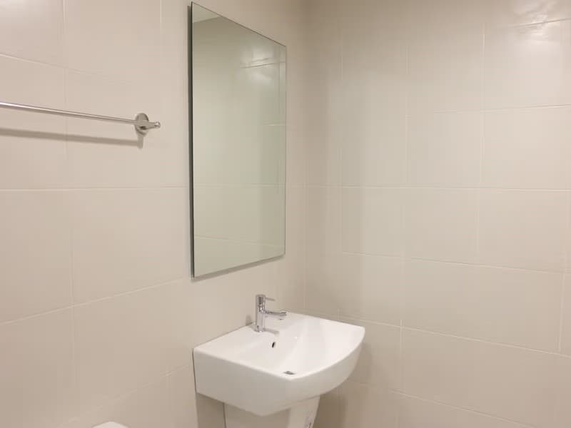 1 Bedroom Condo