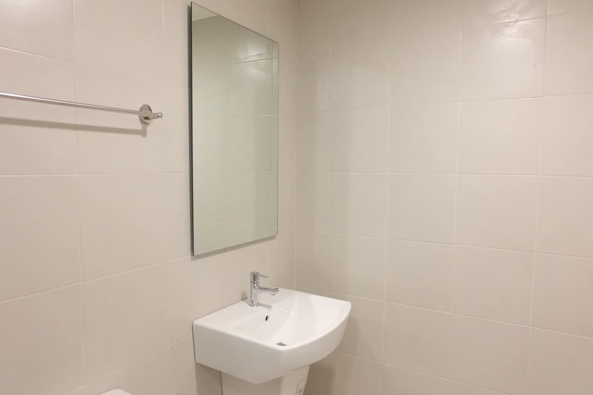 1 Bedroom Condo - Image 6