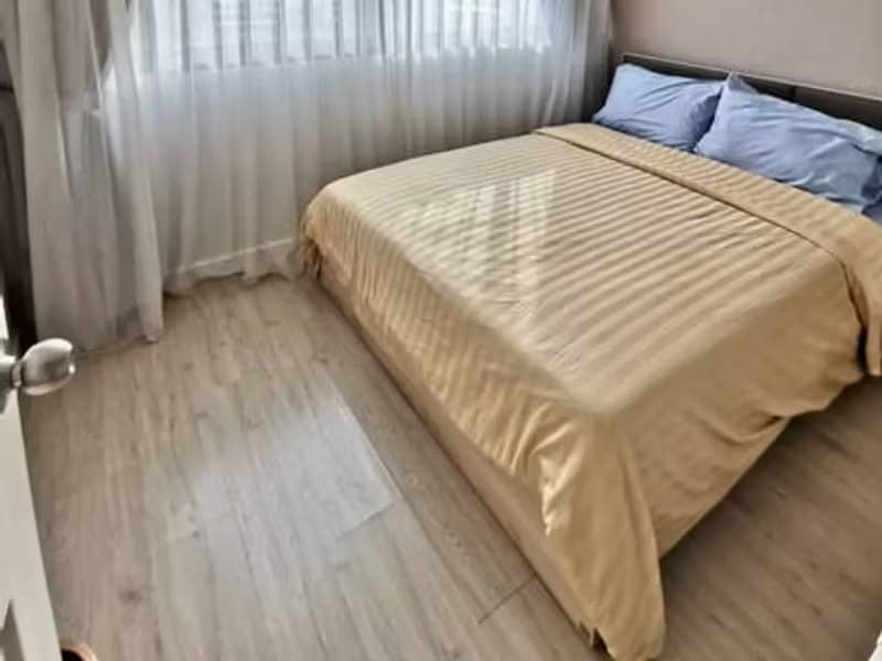 1 Bedroom Condo