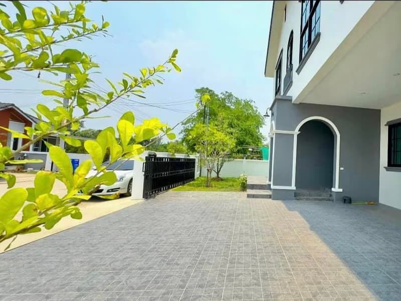 4 Bed House for Sale in Hang Dong
