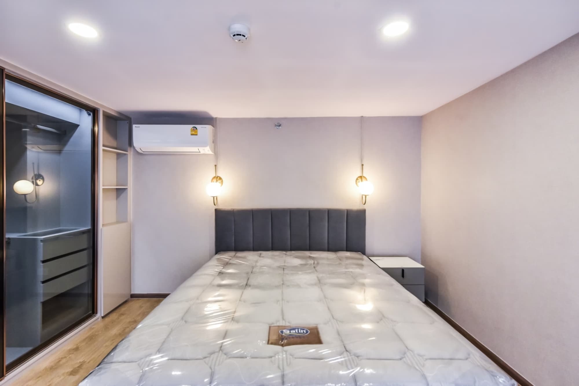 1 Bed Condo for Rent in Huai Khwang - Image 13