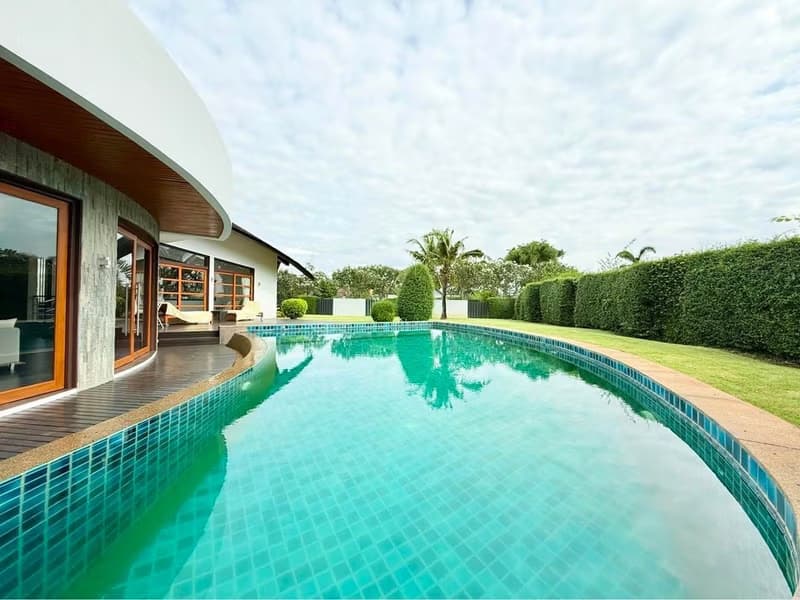 2 Bed House for Rent and Sale in Mae Rim
