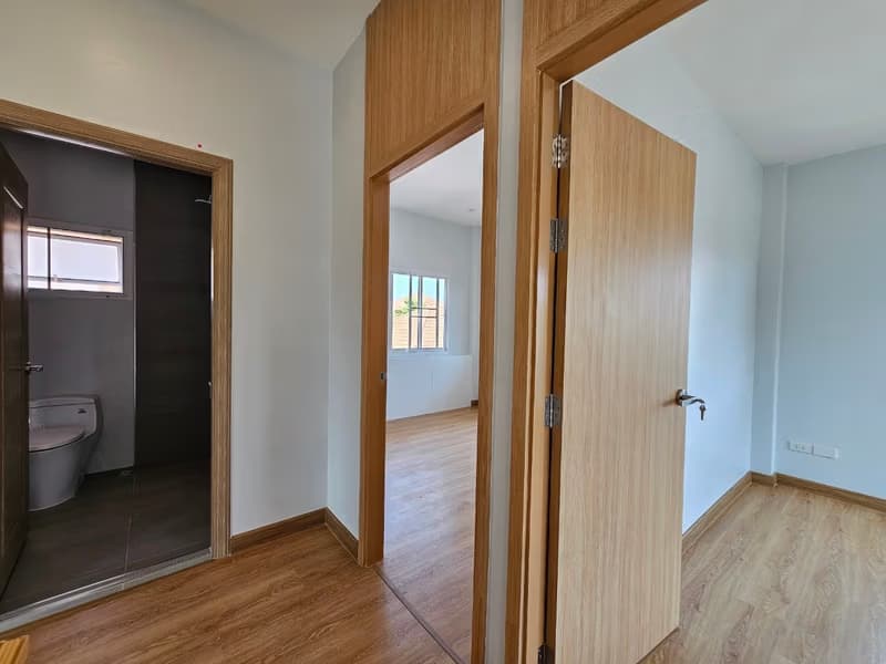 3 Bed House for Sale in Saraphi
