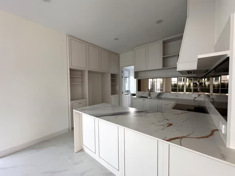 4 Bed House for Sale in Mueang Chiang Mai District