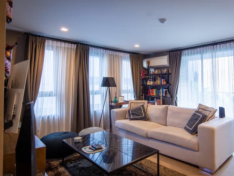 2 Bed Condo for Rent  Near Asok BTS