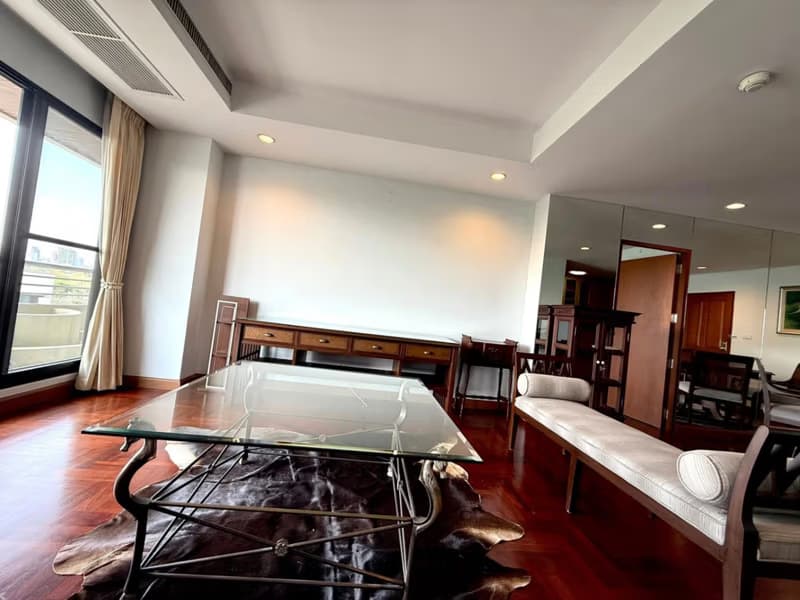 2 Bed Condo for Rent in Sathon