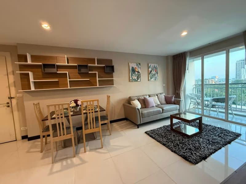 1 Bed Condo for Rent in Watthana