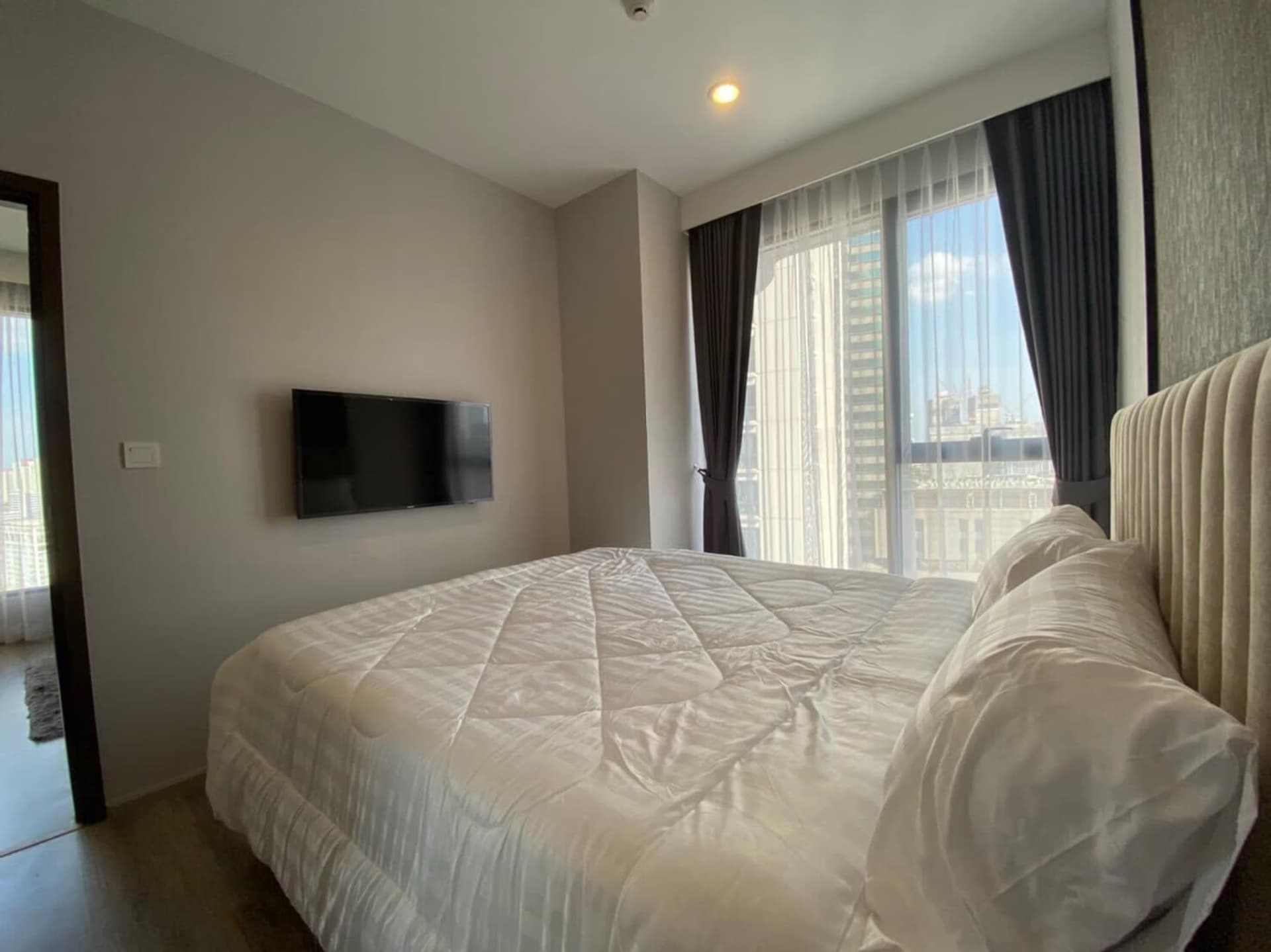 Condo for Rent at Ideo Mobi Asoke - Image 5