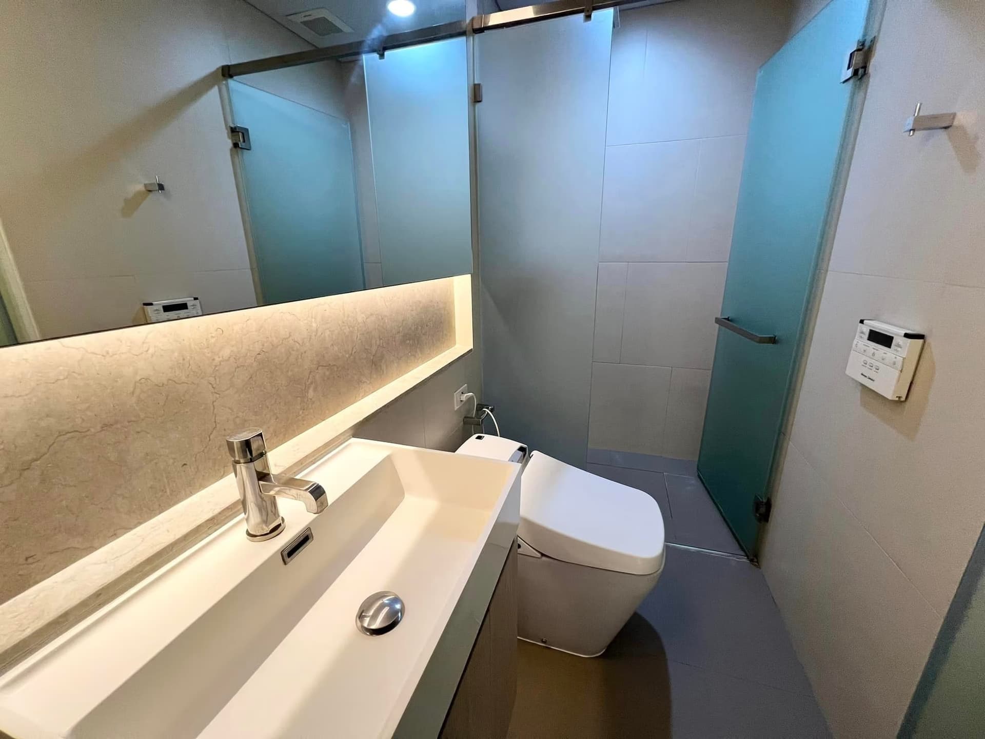 1 Bed Condo for Rent and Sale in Khlong Toei - Image 8