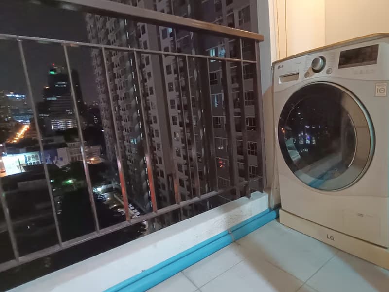1 Bedroom Condo