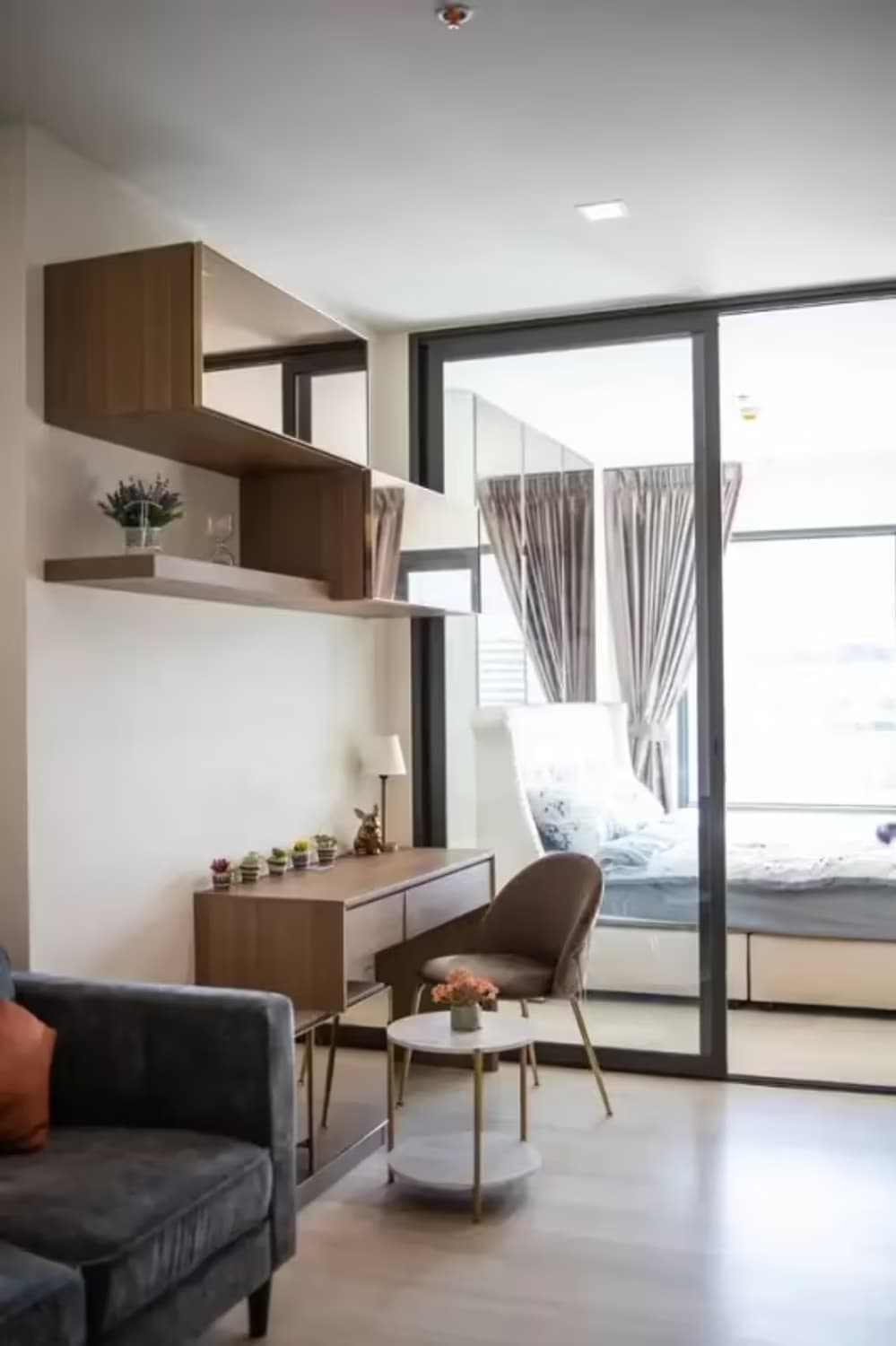 1 Bedroom Condo for Rent at Life One Wireless - Image 3