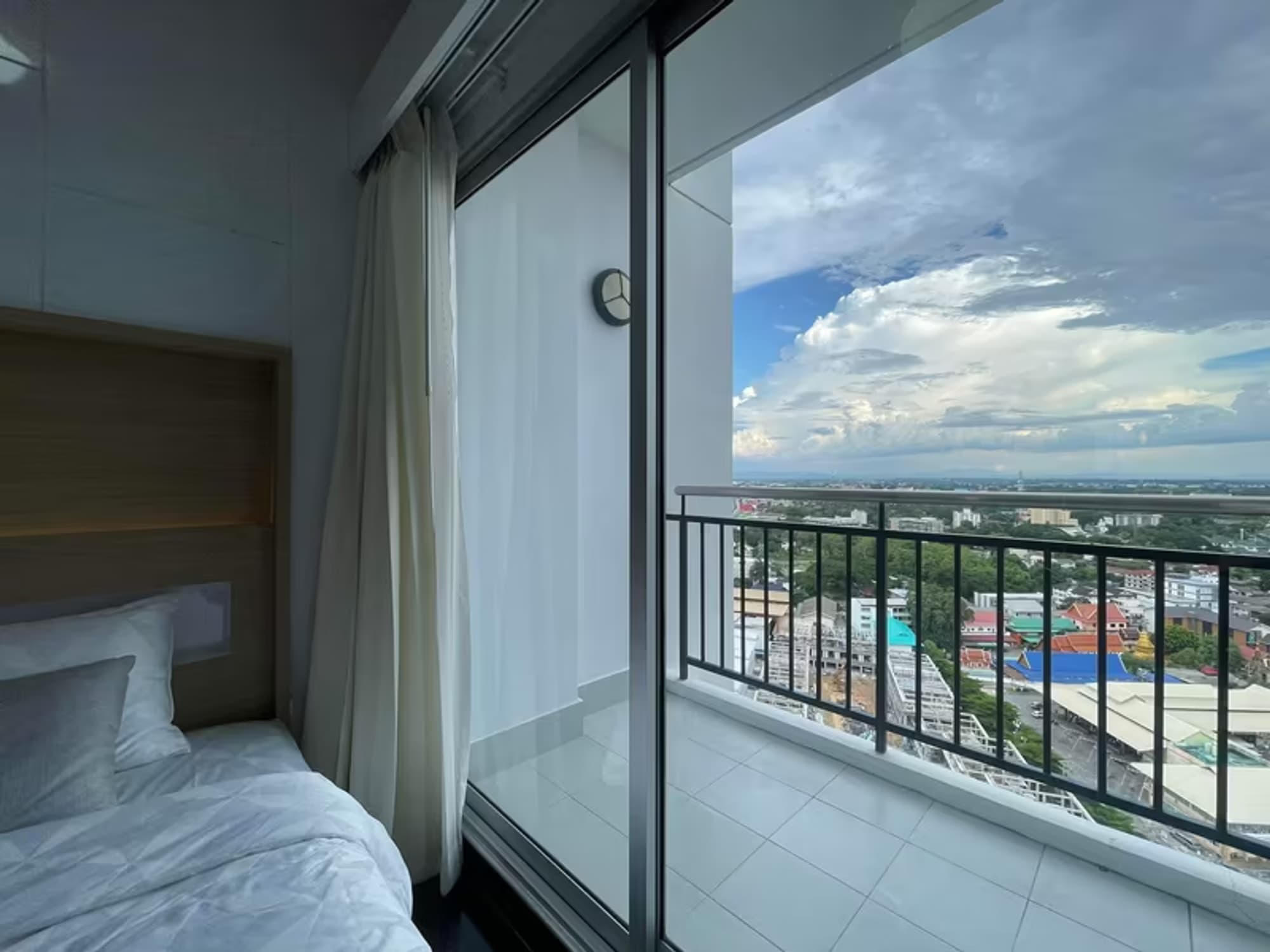 1 Bedroom Condo - Image 4