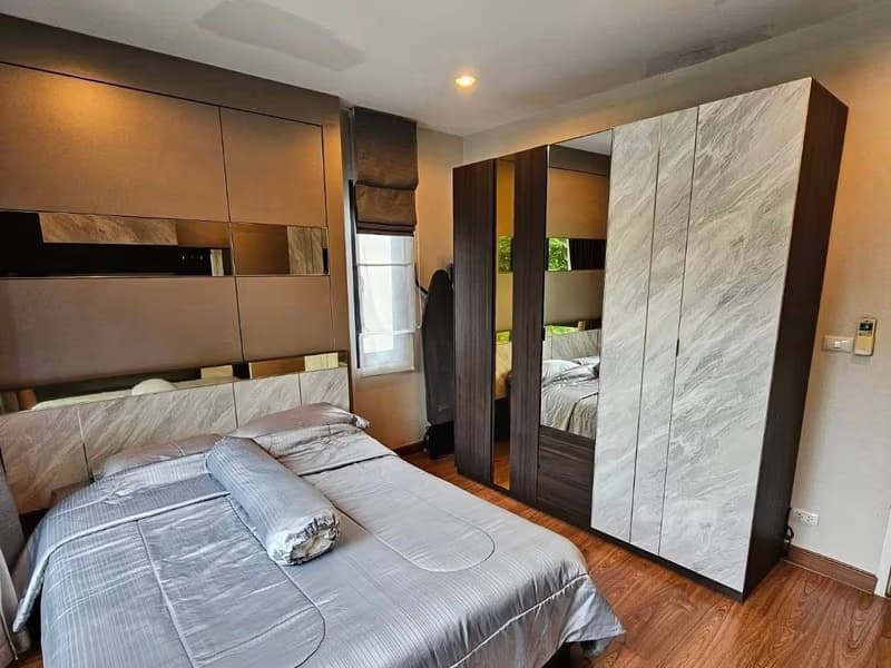 4 Bed House for Rent in Bang Phli