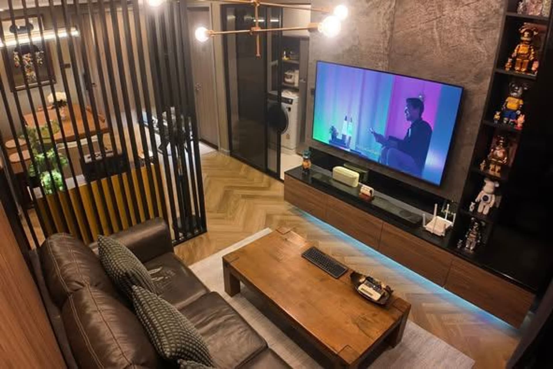 2 Bed Condo for Rent and Sale in Khlong San - Image 1