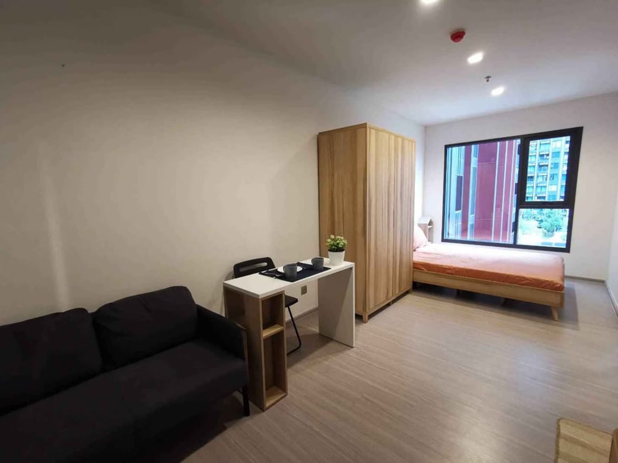 Condo for Rent at Life Asoke Hype   - Image 1