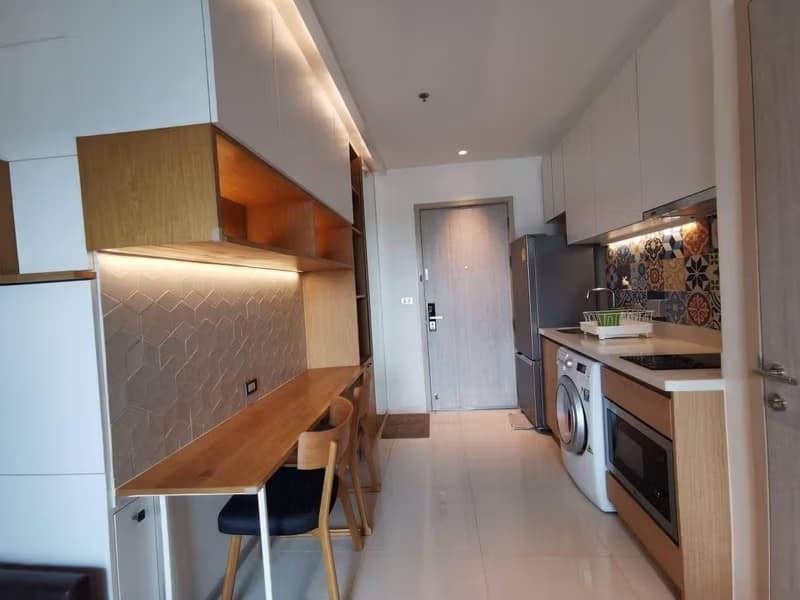 1 Bed Condo for Sale in Khlong Toei
