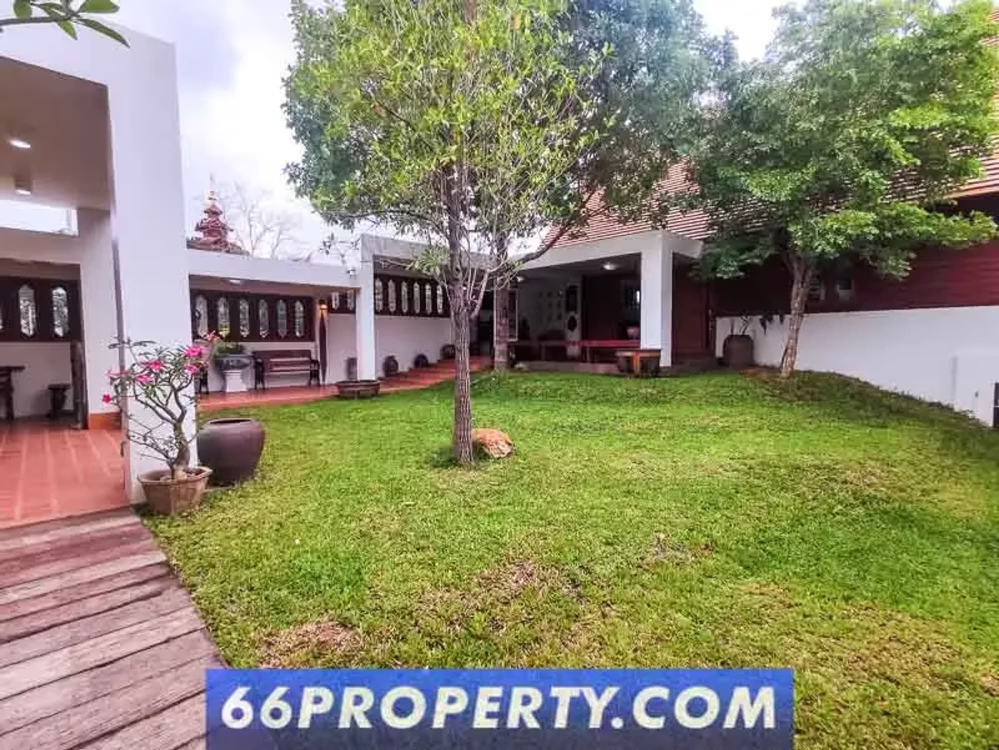 2 Bedroom House - Image 3