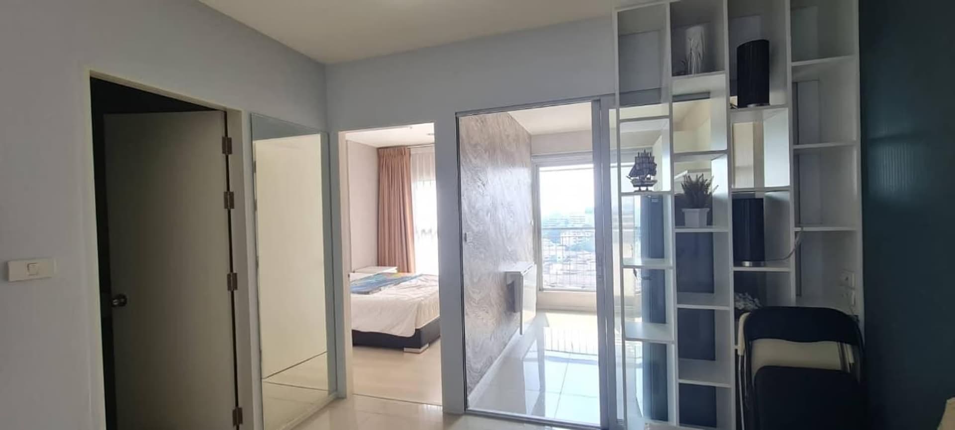 1 Bed Condo for Sale in Khlong Toei - Image 11
